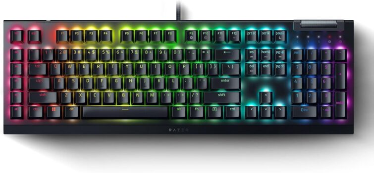 Teclado mecánico Razer BlackWidow V4 X RGB, Switches verdes, 6 teclas macro, US Layout, Negro